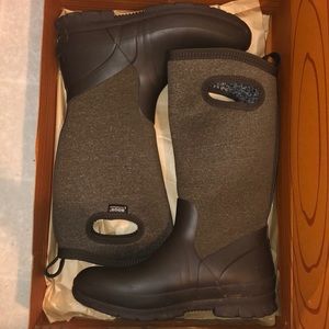 BOGS waterproof boots
